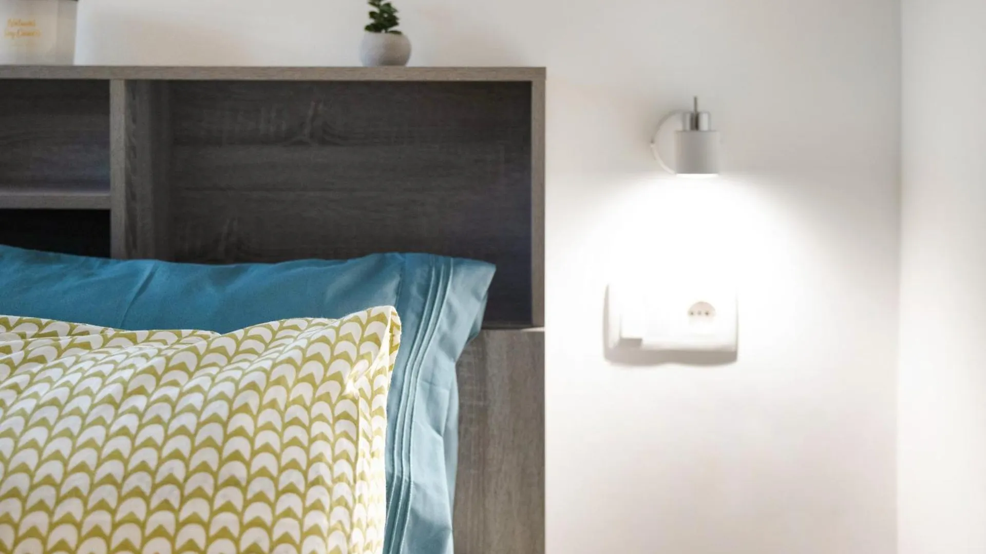 Bonito Apartamento En Gava Mar Spain
